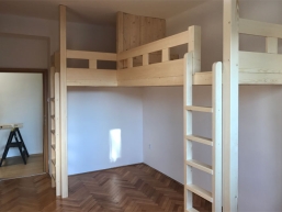 015 patro na spani cerny