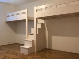 019 patro na spani cerny