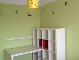 033 nabytek na zakazku cerny