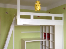 034 nabytek na zakazku cerny