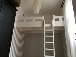 039 patro na spani cerny