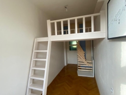 050 patro na spani cerny